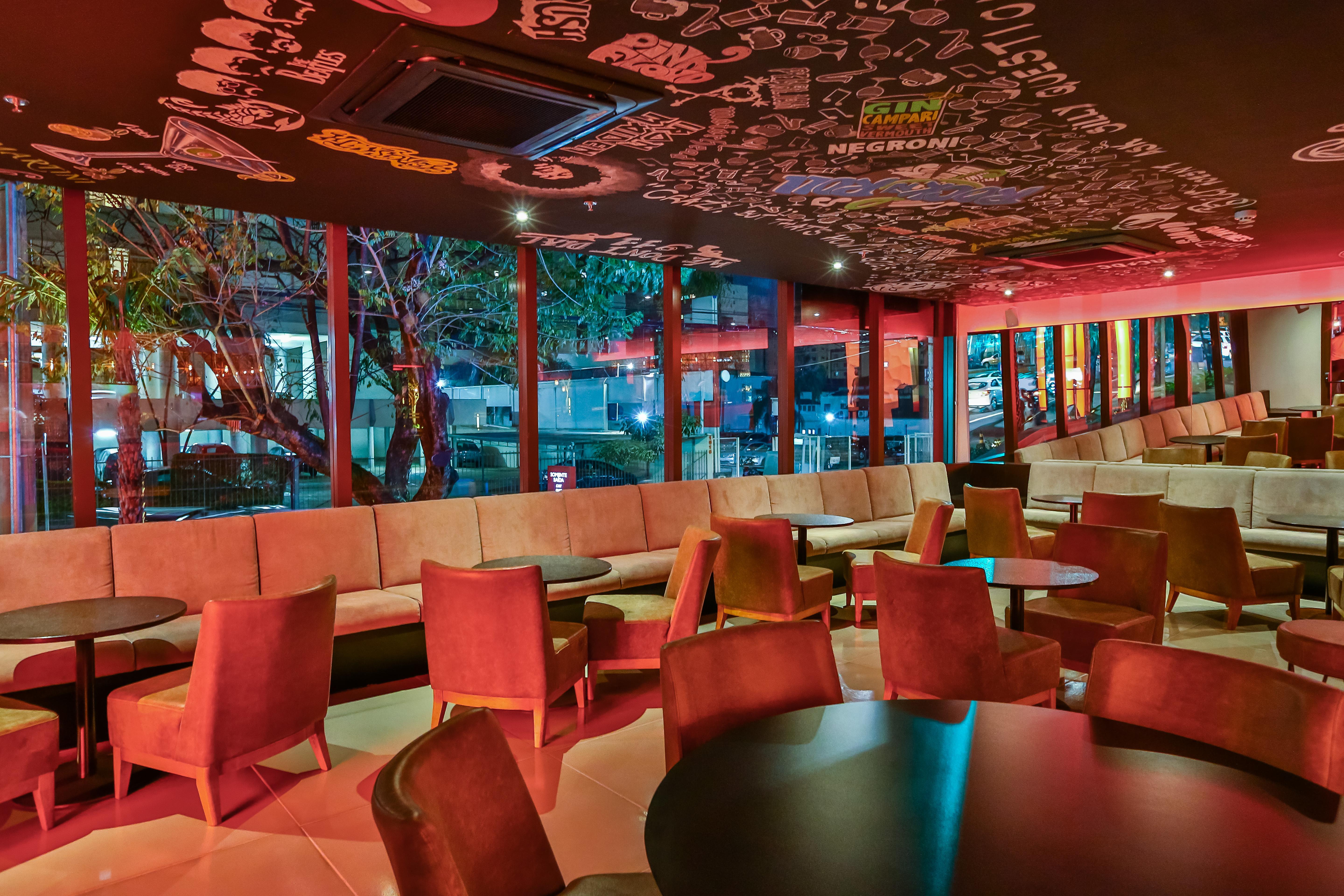 Hotel Radisson RED Campinas Campinas  Exterior foto Interior of a Starbucks Reserve store in Tokyo, Japan