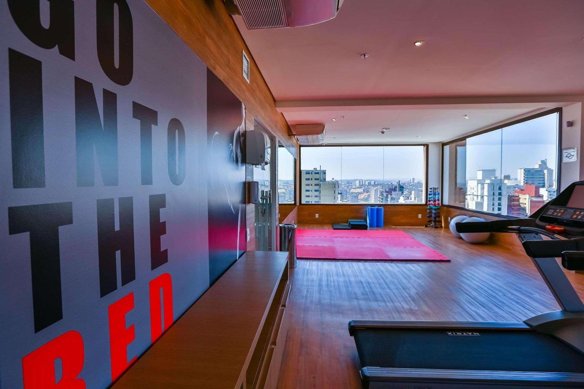 Hotel Radisson RED Campinas Campinas  Exterior foto The gym at the 10th floor